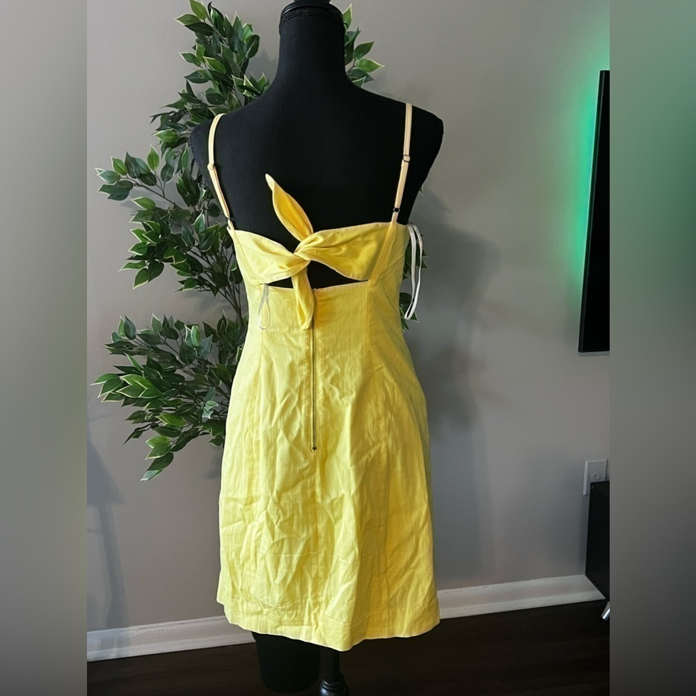 Lilly Pulitzer yellow shelli stretch dress - Picture 6 of 10